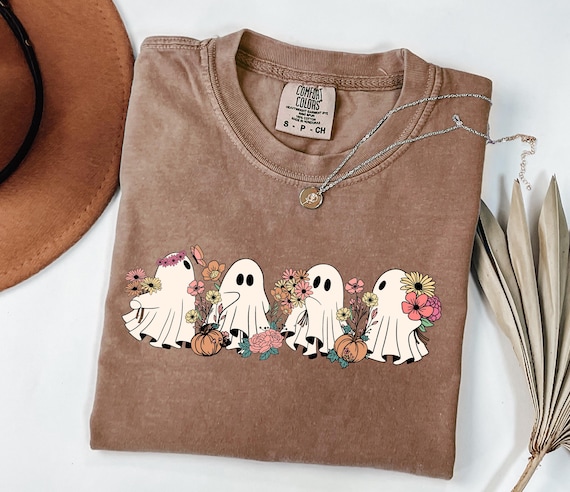 Comfort Colors® Ghost Floral Shirt, Cute Floral Ghost Shirt, Spooky Season Tee, Halloween Party Outfit, Cute Halloween Womens Clothing Gifts