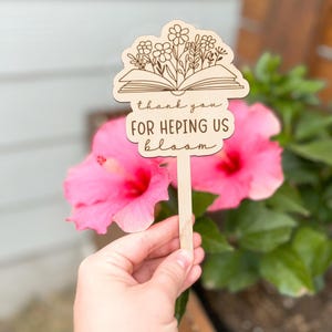 Personalized Teacher Gift Card Holder, Thank You Helping Me Grow Sign, Teacher Appreciation Gift, Thank You Gift, Teacher Keepsake TH19