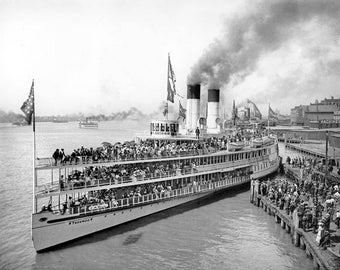 Steamer Tashmoo Leaving Wharf 1900s Photo
