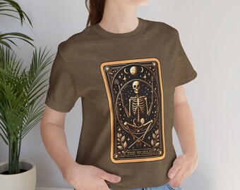 Spooky Skeleton Halloween Tee Frightening Halloween Skeleton Top Creepy Shirt for Halloween Night Dad and mom shirt tarot cards shirt