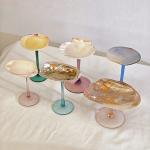 Customized Seashell Cup,Cocktail Glasses,Seashell Wine Glasses,Beach Shell Martini Glasses,Hen Do Bachelor Party, Wedding Bridesmaids Gifts