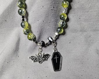 Hekserij, gothic, edelsteen, op maat, sieraden