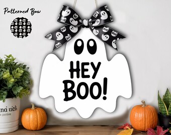 Lindo colgante fantasma para puerta: Letrero de Halloween "¡Hola!" con lazo para decorar el porche o el interior con un toque espeluznante.