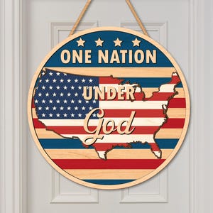 One Nation Under God - Rundes Holzschild mit Patina - USA Karte Christliches Dekor - Geschichtetes Holzschild für die Veranda oder den Eingangsbereich