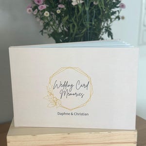 Buch aus Hochzeitskarten