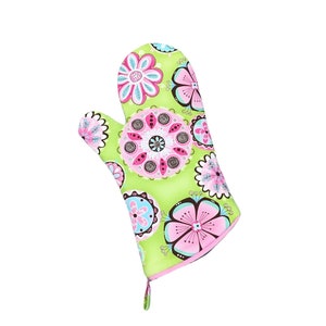 Oven Glove, Quilted Oven Mitt, Boho Oven Mitt, Green & Pink Kitchen, Boho Kitchen Decor, Handmade Oven Mitt, RV Camper Gift, Gifts Under 20