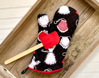 Apron Oven Mitt, Retro Oven Mitt, Red & Black Oven Glove, Handmade Oven Mitt, Gifts For Bakers, Hot Pad For Hands, Kitchen Gifts For Women