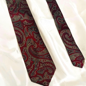 Vintage Trussardi Silk Tie | 1990s Paisley Necktie | Classic Italian Menswear | Burgundy Retro Tie | Gift for Him | Made in Italy