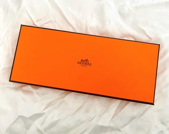 本物のエルメス オレンジギフトボックス（リボン付き） – ヴィンテージ