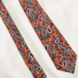Vintage Paco Rabanne Silk Tie – Made in England – 8 cm Wide – Paisley Print – Luxury Designer Necktie