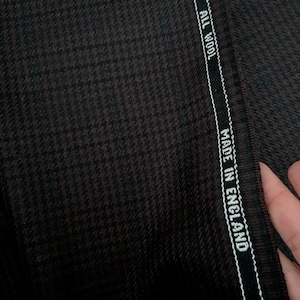 English All Wool Houndstooth Check Suiting Fabric • Made in England • Full Blazer Cut