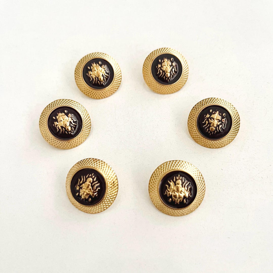 Vintage Brown Gold Crest Buttons: 6 Pcs - Etsy