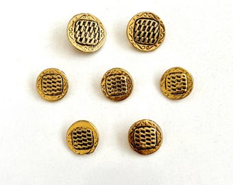 Vintage Gold Tone Strukturierte Metall Knöpfe: 7 Stk
