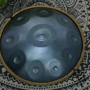 Vintage Handpan Night Sky Blue 10 Notes D Minor