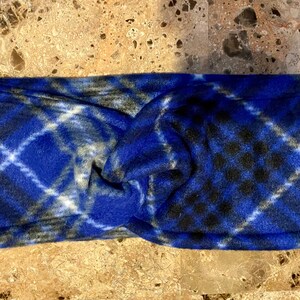 Verdrehte Ohr wärmer Fleece gemütliche Stirnband blau schwarz und weiß