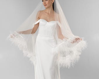 Double Layers Blusher Wedding Veil, Feather Bridal Veil, Cathedral Two Layer Veil, Ruffle Veil with Feathers, Wedding Hairpiece for Bride