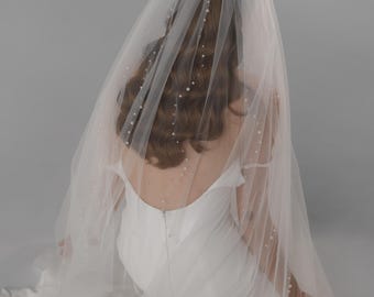 Wave Pearl Bridal Veil, Exquisite Veil for Church Ceremony, Pearls Detail Wedding Accessory, Bridal Headpiece, Beach Wedding Accessories