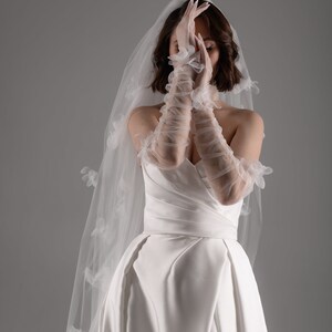 One Layer Bridal Gloves With 3d Flowers, To the Shoulder Bohemian Bride Gloves, Ivory Wedding Gloves, Long Romantic Gloves, Sheer Gloves