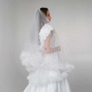 Fingertip Veil With 3d Flowers, Wedding Veil Romantic, Ivory Tulle Veil, Wedding Accessories, Floral Wedding Veil Princess Veil with Blusher