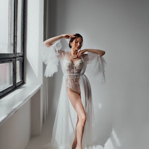 Bridal Robe with Train and Ruffle Sleeves, Long Peignoir for Bride, Wedding Morning Robe, Bridesmaid Getting Ready Robes, Bride Gift Idea