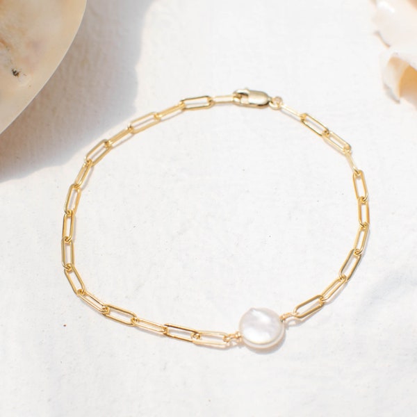 Bold Link Paperclip Bracelet with Coin Pearl - 14k Gold Filled Chain and Fresh Water Pearl