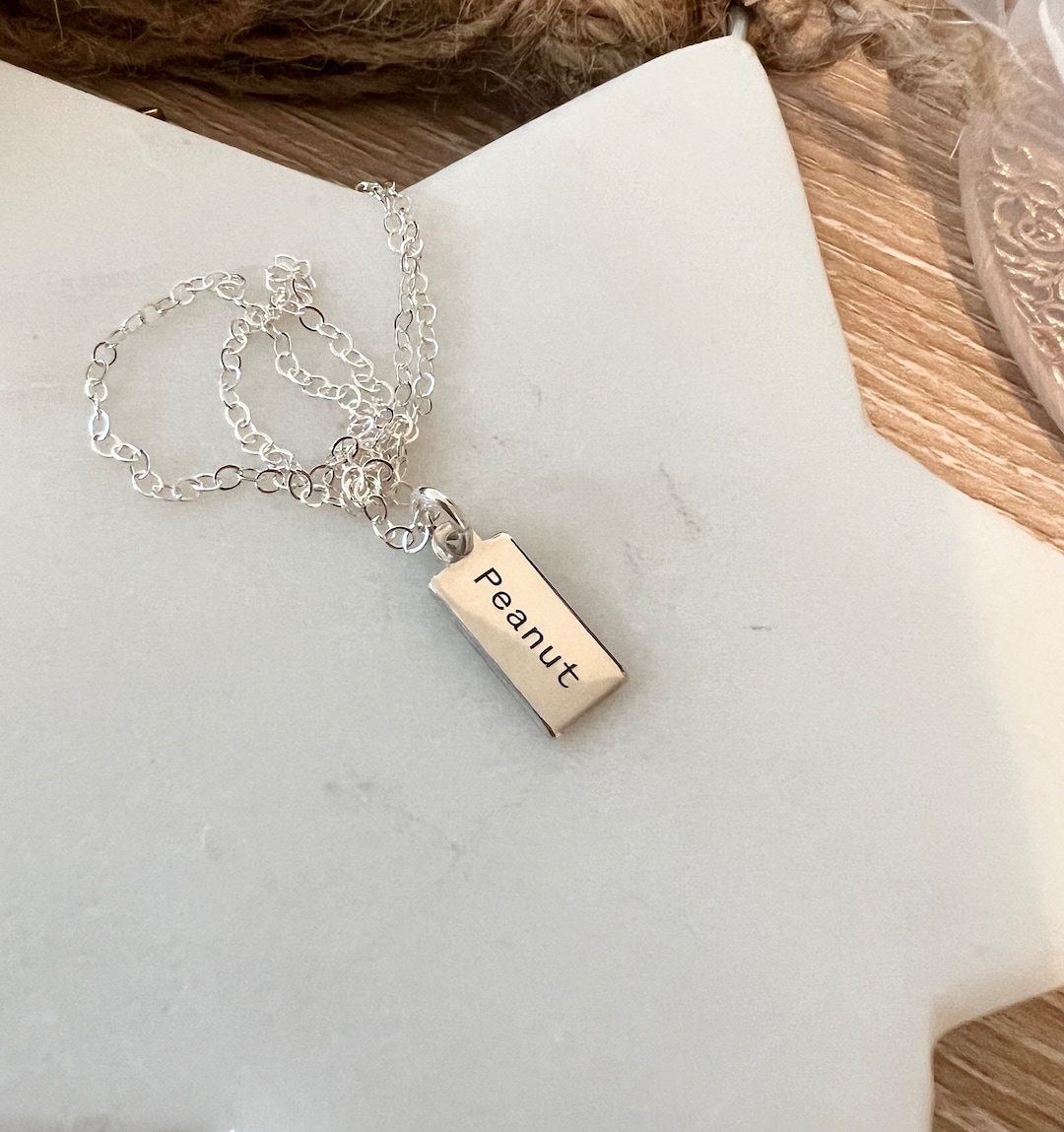 Small tag necklace Clearance
