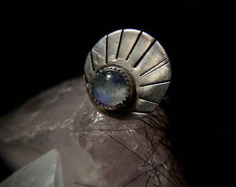 Sterling Silver Moonstone Crystal Rays Ring