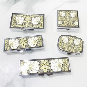 Art Nouveau William Morris Flower Floral Pimpernel (1876) Pill Box - Pill Containers, Trinket Box, Pill Case, Pill Holder, Travel Size