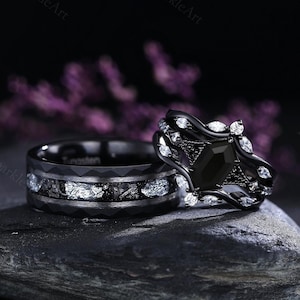 Round Cut Black Onyx Couples Ring Set Silver Unique Moon Round Cut Black Onyx Couples Ring Set Silver Unique Moon