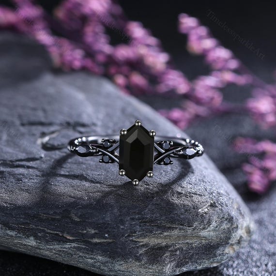 ゴシック六角形ブラックオニキスカップルリング、彼と彼女の結婚指輪