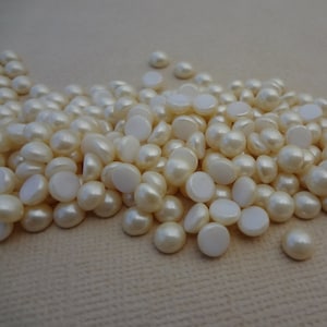5mm Pearl Creme Color Flat Back Round Glass Cabs 24PCS