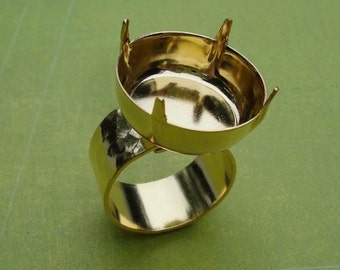 20mm Gold Plated Round Prong Setting on 10mm Adjustable Hammered Ring Band for Pointed or Flat Back Cab or Rhinestone Jewel 1PC