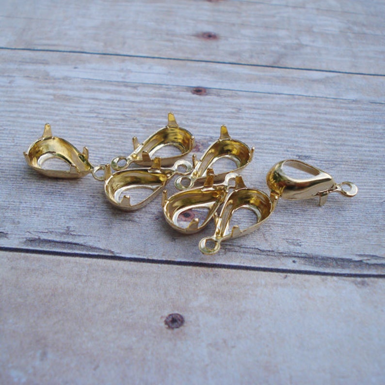 10 x 6mm Gold Plated Pear Teardrop 1 Ring Open Back Rhinestone Prong Settings 5pcs