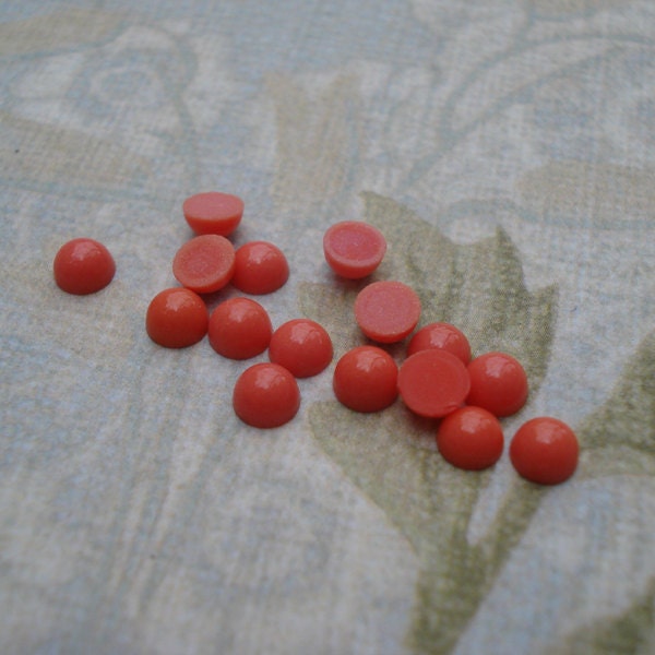 3mm Coral Tiny Flat Back Smooth Top Round Vintage Glass Cabs * Great for Missing  Cabs in Vintage Jewelry Pieces 50PCS