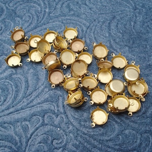 Vintage Brass Settings, 12mm or 13mm 