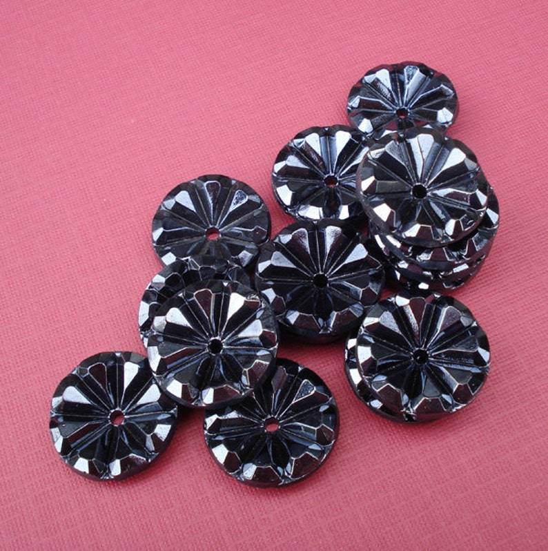 22mm Hematite Black Back Vintage Faceted Flower Shaped Glass Sew On Buttons 6pcs image 4