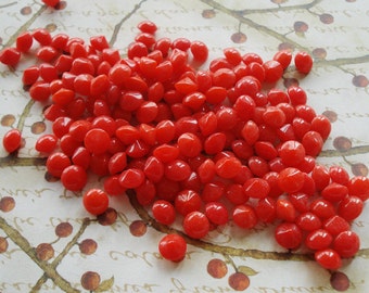 7mm/35ss Small Japanese Opaque Cherry Red Vintage Smooth Top Pointed Back Unfoiled Round Glass Rhinestone Cabs 12pcs