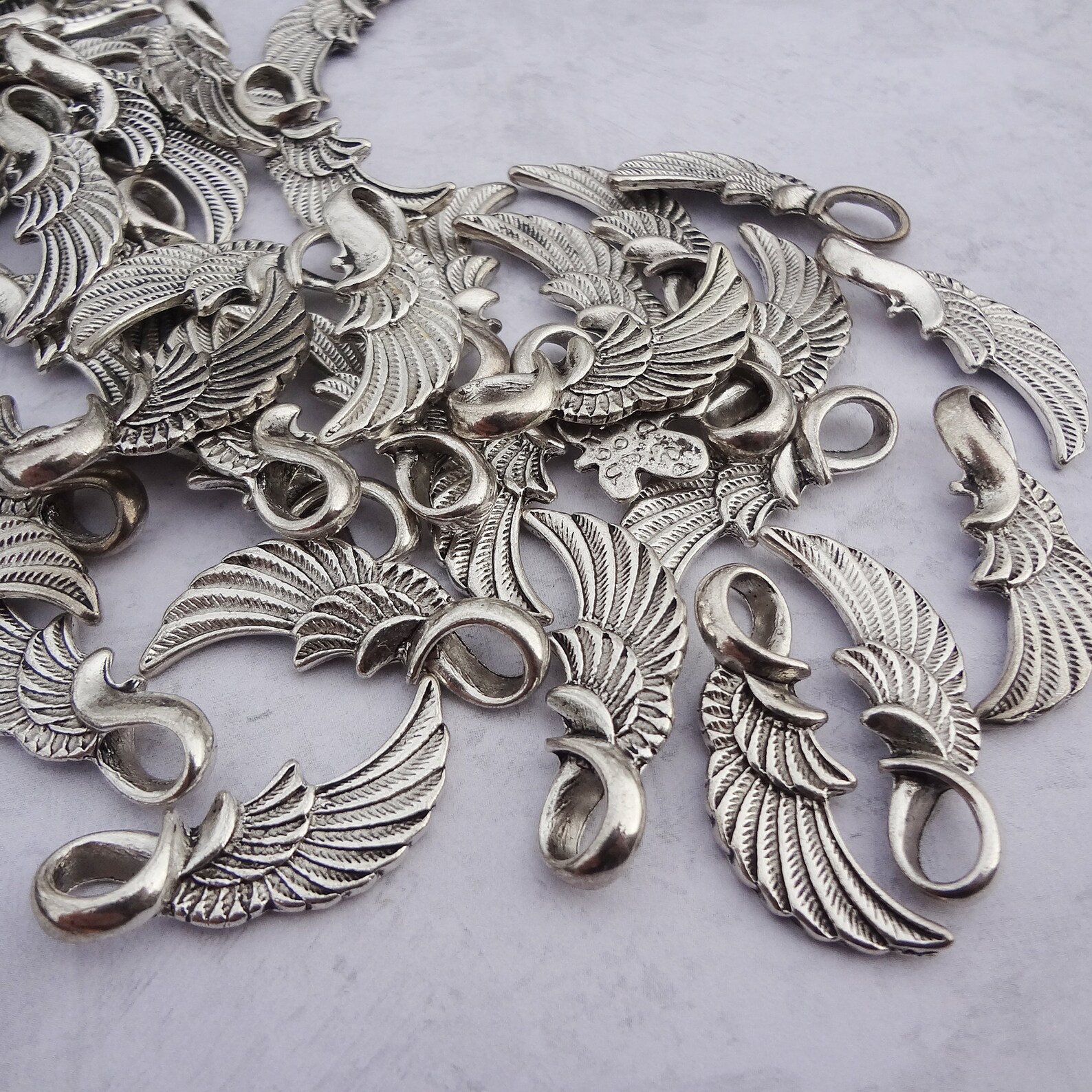 Set di ciondoli Hamsa in argento anticato, pendenti con connettori