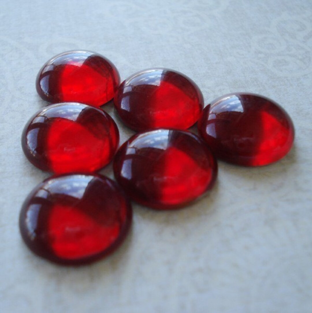 15mm Ruby Red Vintage Czech Gold Foiled Flat Back Round Glass Cabs ...