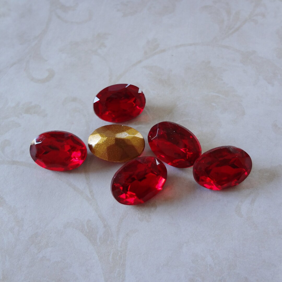 14x10mm Ruby Red Gold Foiled Pointed Back Oval Czech Glass Cabs 12PCS ...