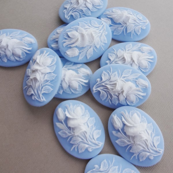 40x30mm Cameo Wedgewood Blue & White Carved Rose Floral Flat Back Oval Resin Cabs 6PCS