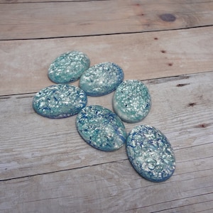 25x18mm Denim Blue Opal Harlequin Un-foiled Flat Back Oval Glass Cab 1pc