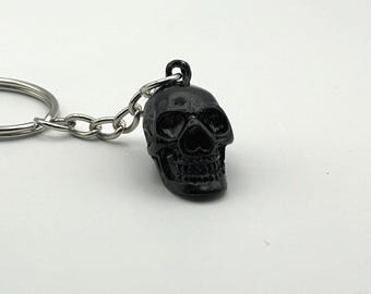 Small Black Metal Skull Keychain
