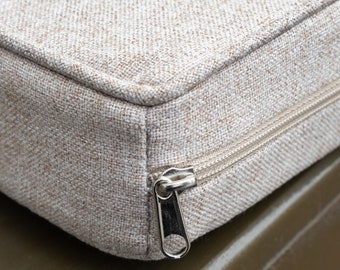 Accessories that need to be added to the seat cushion
