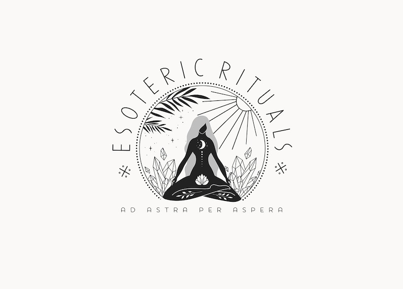 Puede incluir: Ilustraci&oacute;n en blanco y negro de una mujer meditando en un c&iacute;rculo con el texto "ESOTERIC RITUALS" y "AD ASTRA PER ASPERA" debajo del c&iacute;rculo.