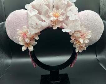 Japanse kersenbloesem muisoren. Tokyo Sakura oorband. Roze lentebloemen oren.