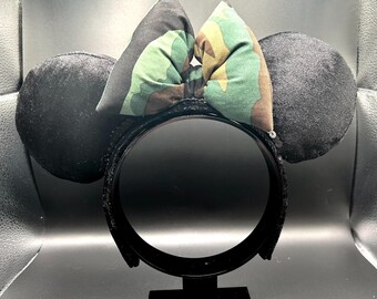 Army Minnie Mouse ears. Camo ear headband