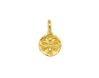 Gold Vermeil Daisy Charm 7mm