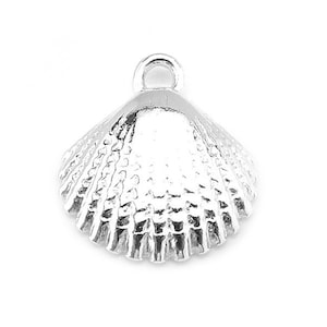 Sterling Silver Shell Pendant 14mm