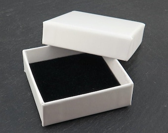 Earring/Pendant Box with Foam Insert ~ White ~ 55mm x 55mm